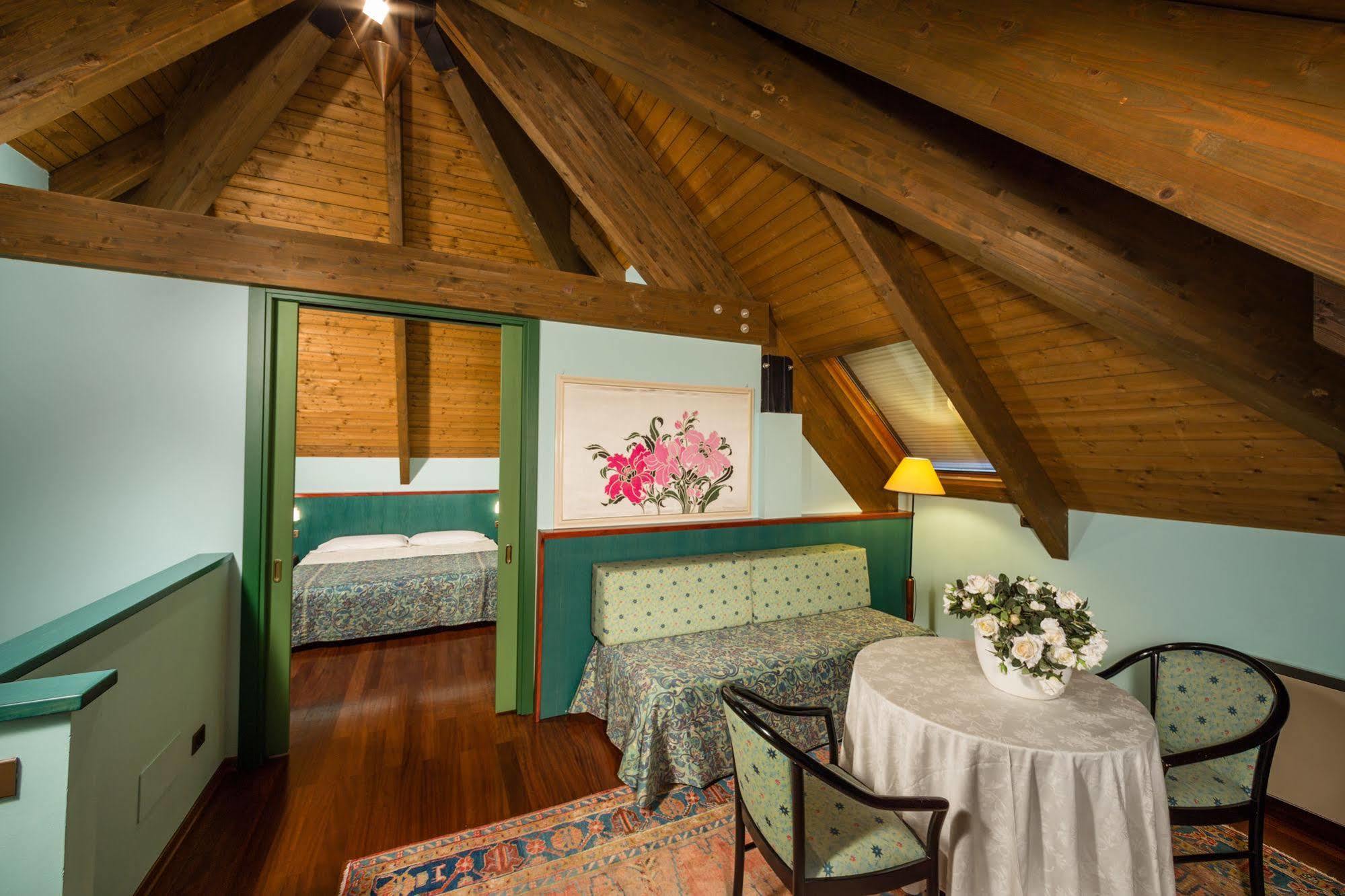 Hotel & Loisir Le Ruote Roveleto Kültér fotó