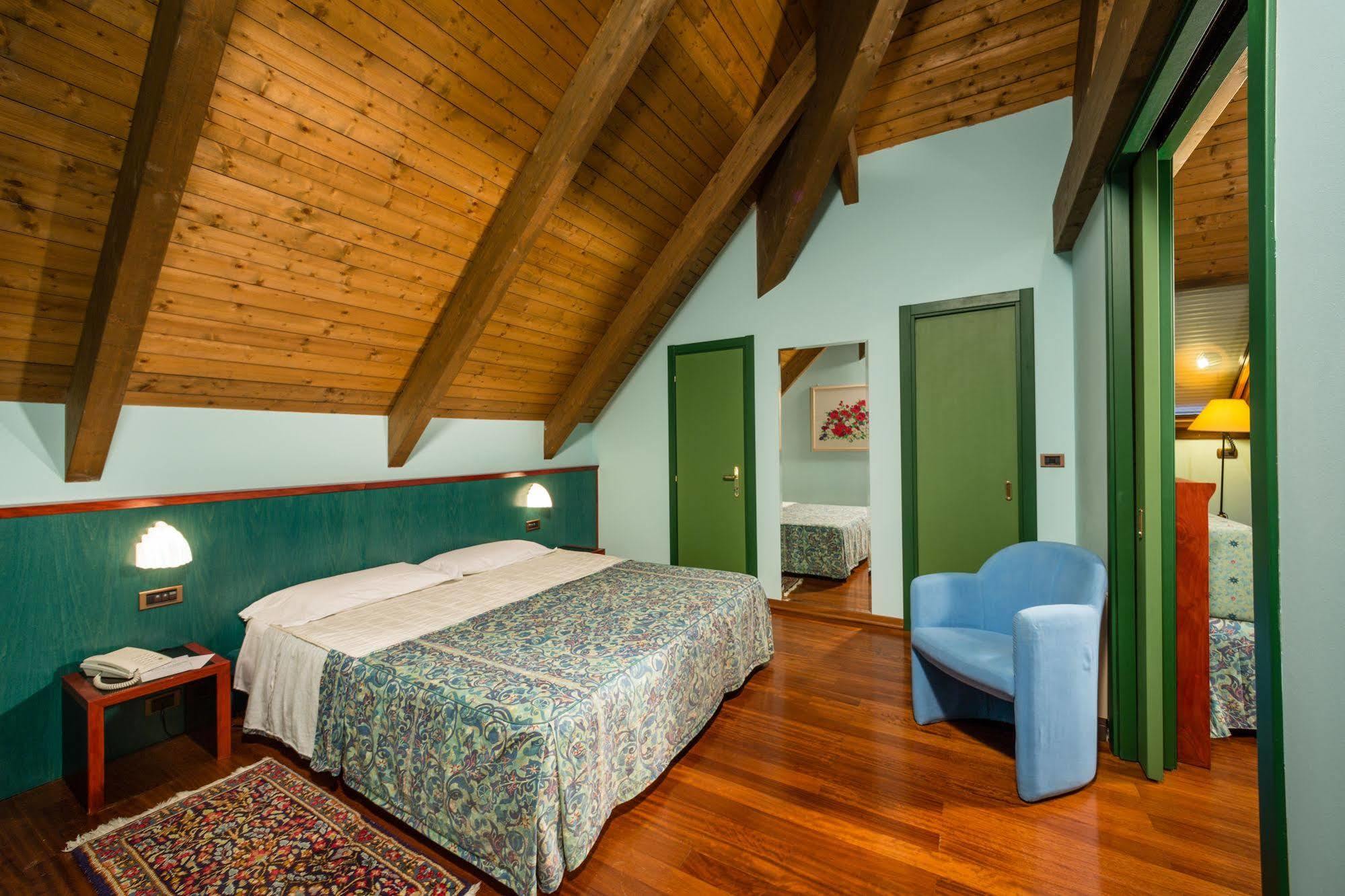 Hotel & Loisir Le Ruote Roveleto Kültér fotó